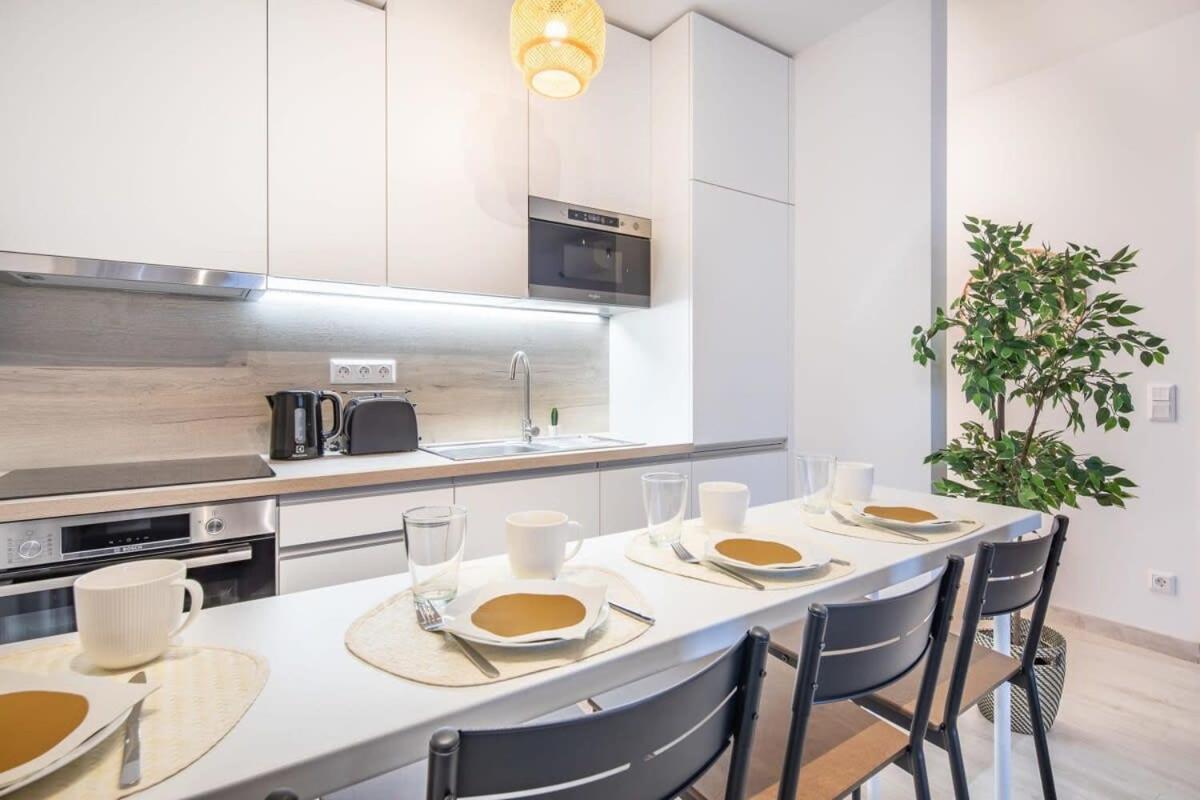 Appartement Modern Bright Place With Terrace Boedapest